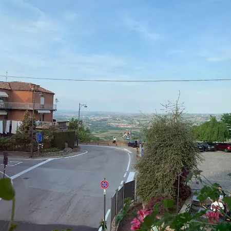 A Casa Di Viola - Lägenhet La Morra