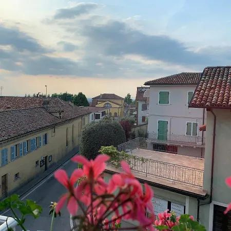 A Casa Di Viola - Apartament La Morra